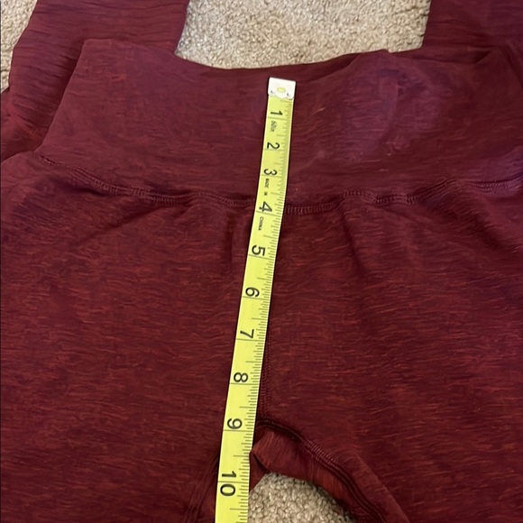 Alphabets Women’s Maroon Leggings size M - Picture 5 of 6